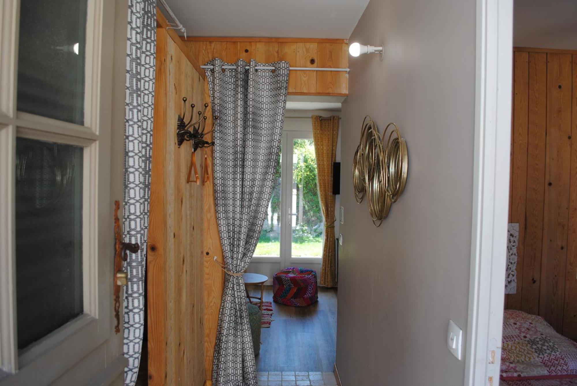 Chambres D'Hotes & Spa Le Relais De La Cavayere Carcassone Room photo